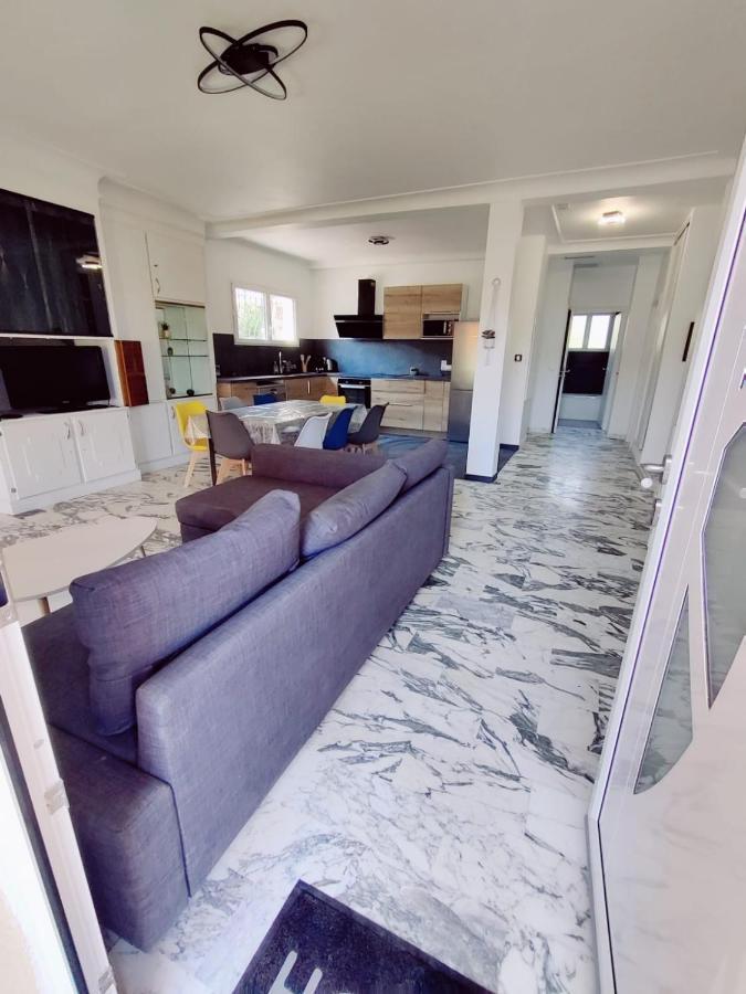 La Villa Castel - Haut De Villa - Parkings- 3 Chambres - 8 Couchages - Jardin - Barbecue Cagnes-sur-Mer Zewnętrze zdjęcie