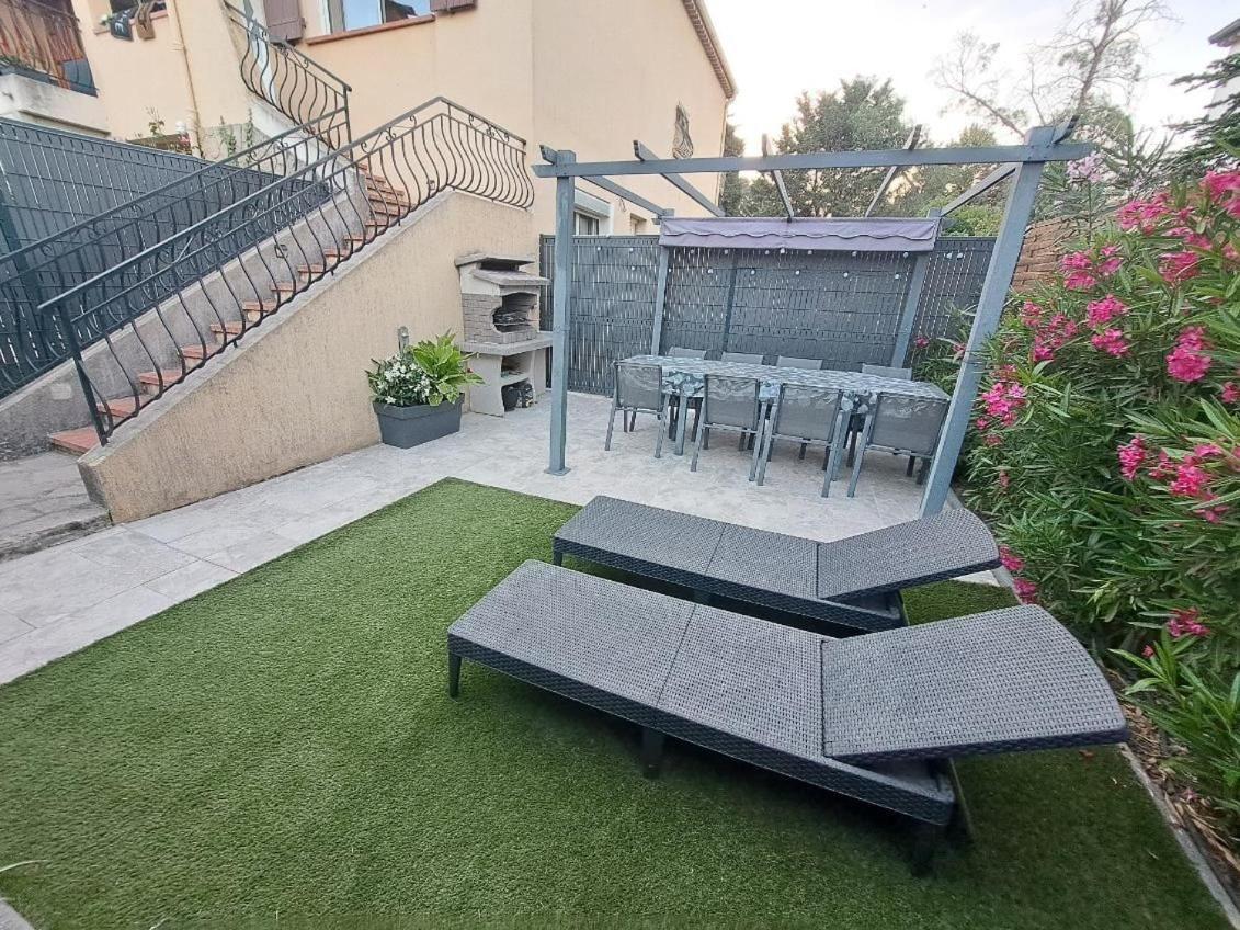La Villa Castel - Haut De Villa - Parkings- 3 Chambres - 8 Couchages - Jardin - Barbecue Cagnes-sur-Mer Zewnętrze zdjęcie